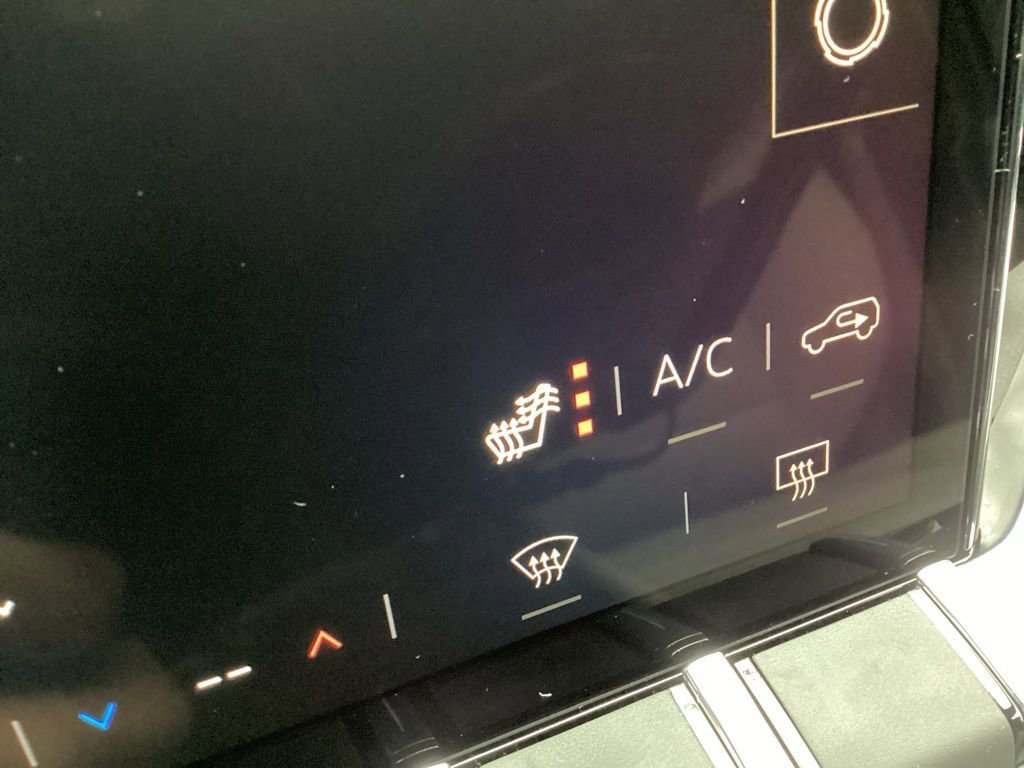New 2026 GMC Acadia Elevation w/ LPO, Floor Liner Package AWD/4WD image 14