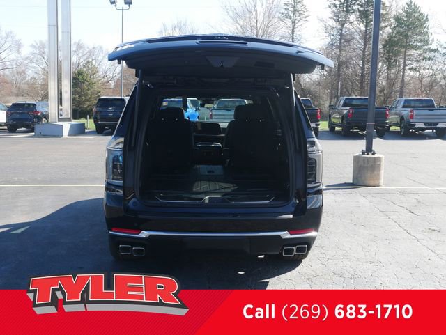 New 2026 Chevrolet Tahoe High Country w/ LPO, Illumination Package AWD/4WD image 16