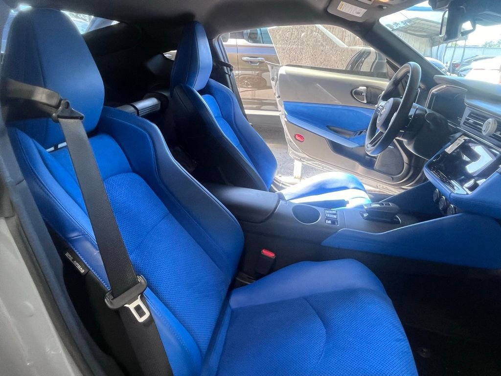 Used 2024 Nissan Z Performance w/ Floor Mat Package image 9
