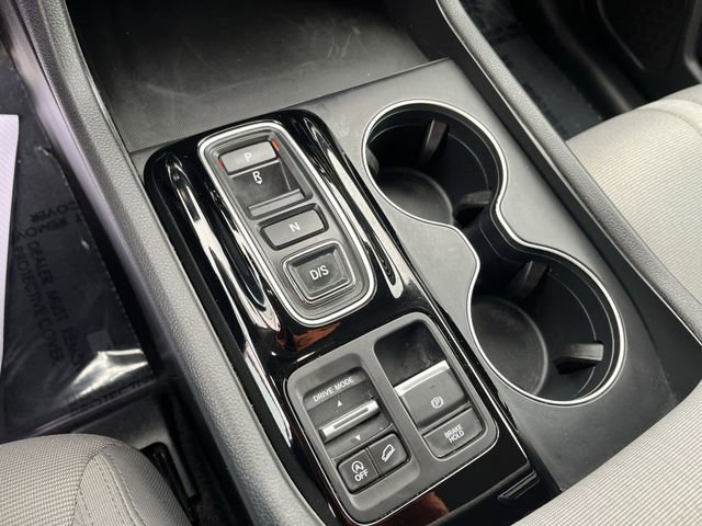 Used 2023 Honda Pilot LX image 22