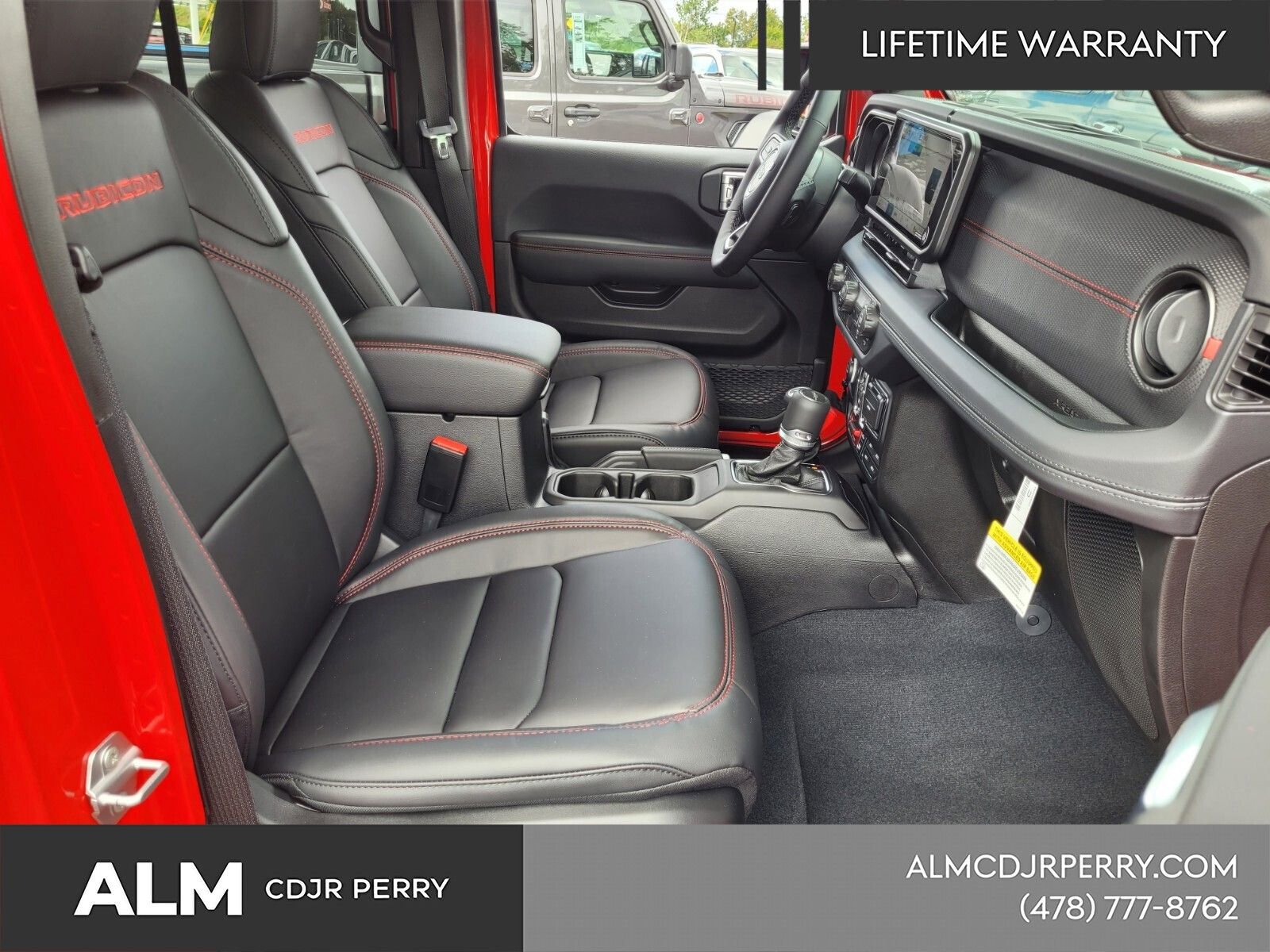 New 2025 Jeep Gladiator Rubicon w/ Convenience Group AWD/4WD image 13