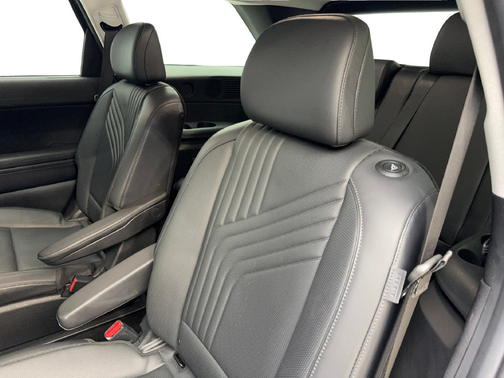 Used 2026 Hyundai Palisade SEL FWD image 34