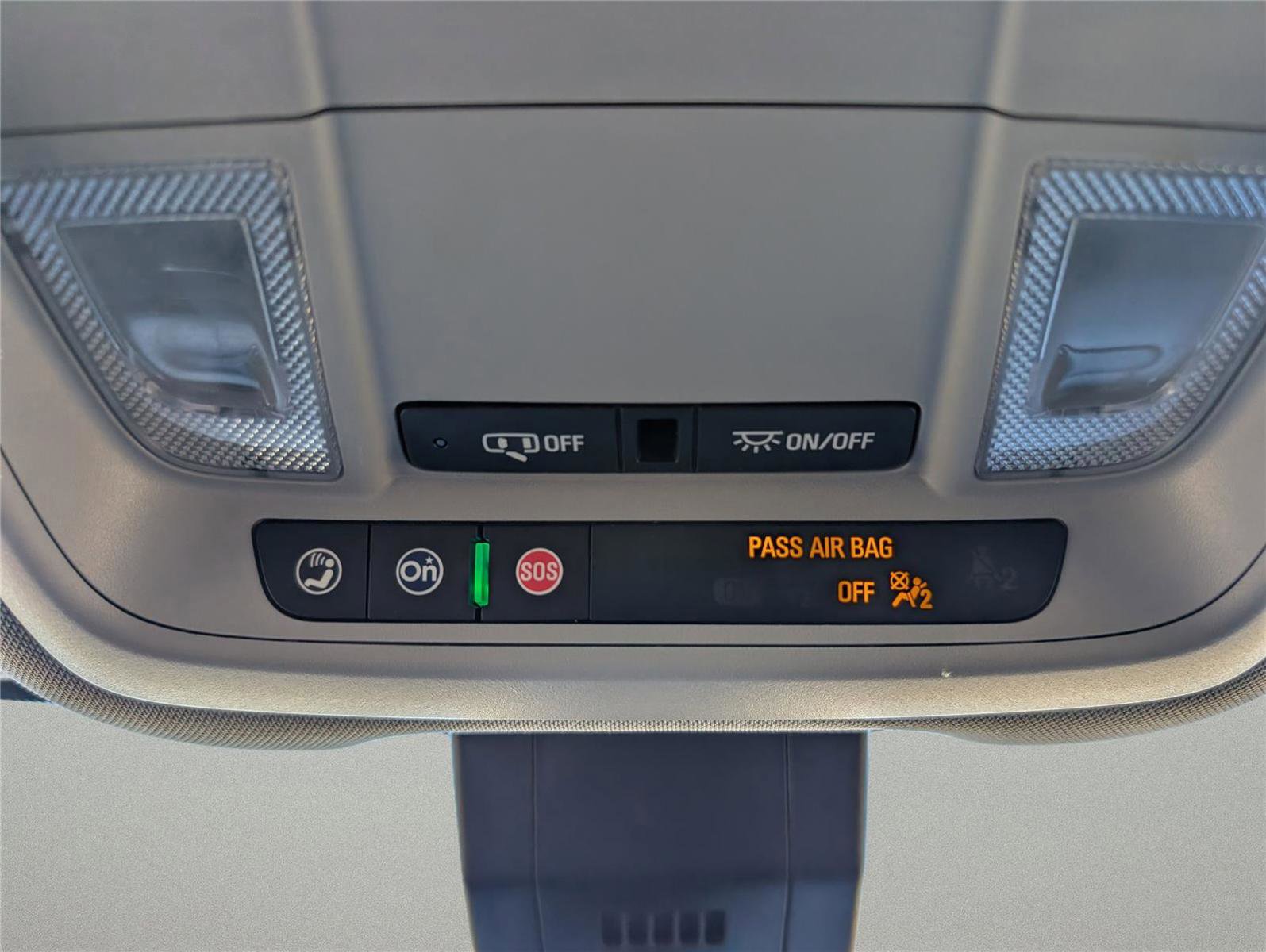 Used 2024 GMC Terrain SLE image 19