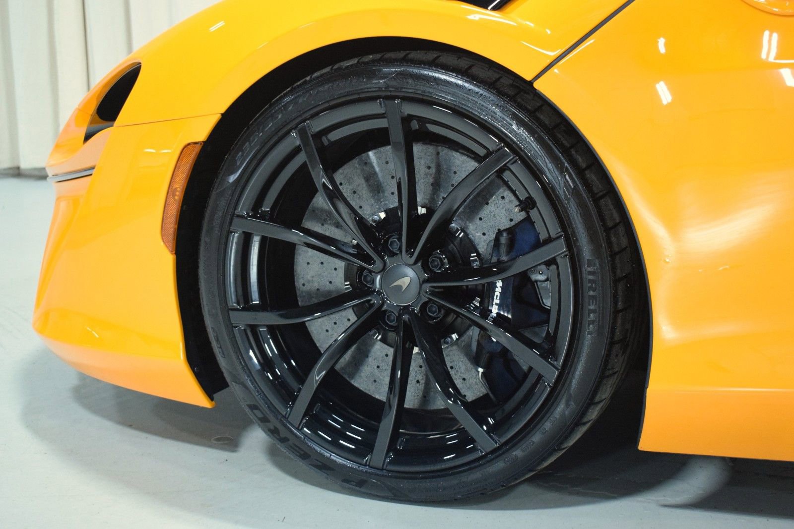 New 2026 McLaren Artura Spider RWD image 5