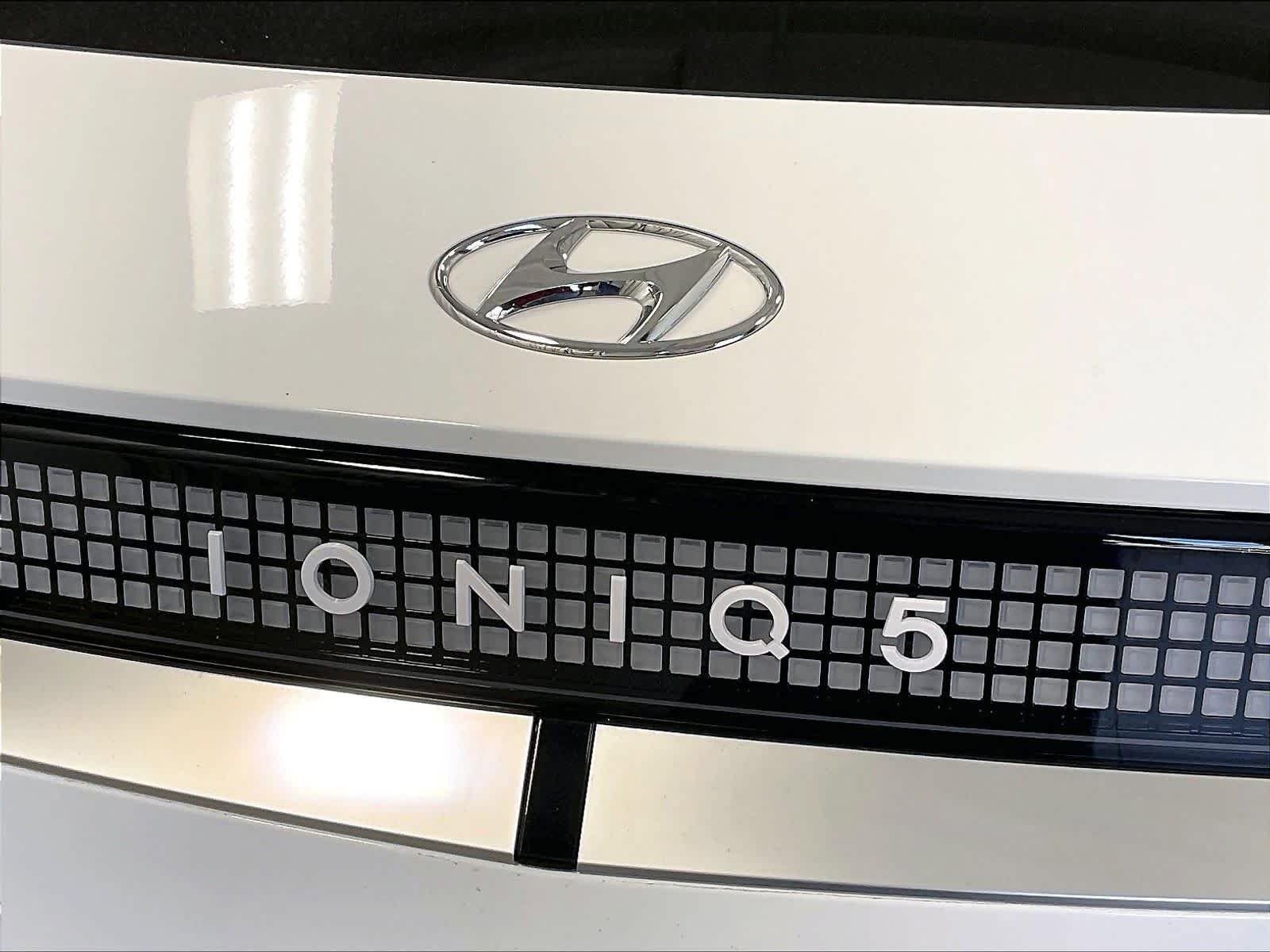 Certified 2024 Hyundai Ioniq 5 Limited AWD/4WD image 29