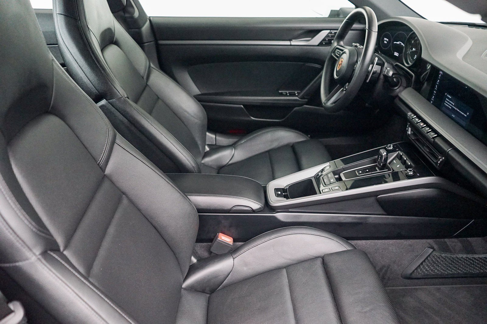 Used 2020 Porsche 911 Carrera RWD image 17