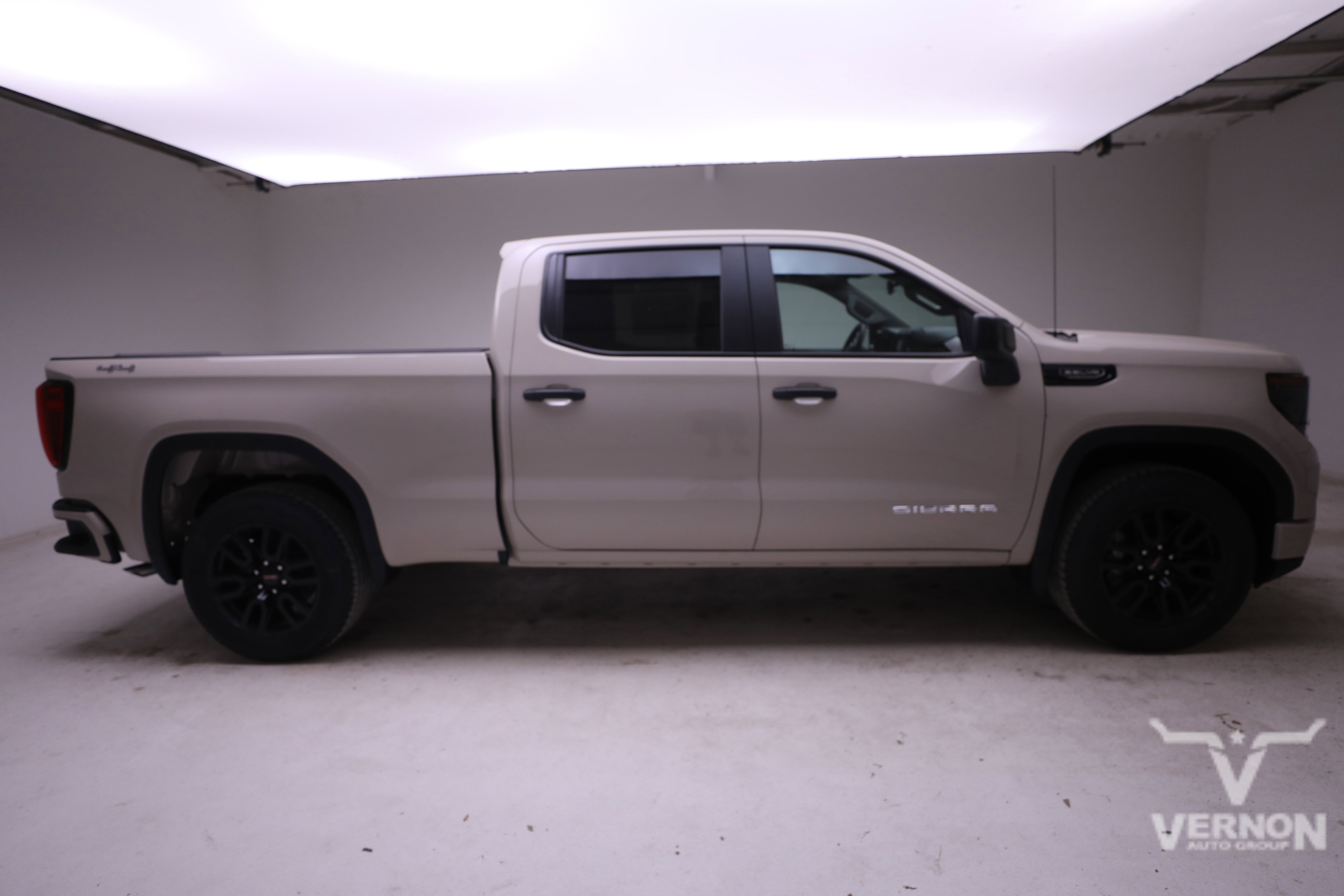 New 2026 GMC Sierra 1500 Pro w/ Graphite Edition image 6