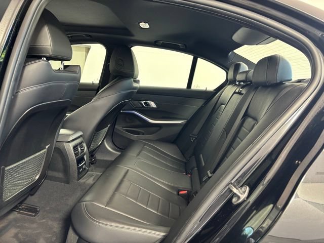 Used 2019 BMW 330i xDrive Sedan w/ Convenience Package AWD/4WD image 16
