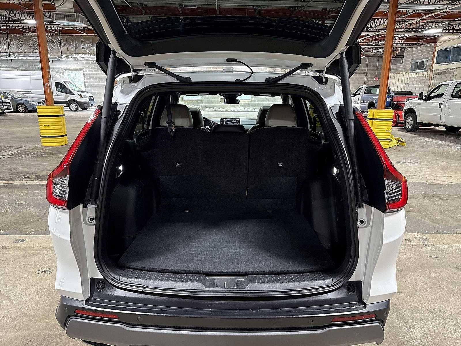 Used 2023 Honda CR-V Sport Touring image 11