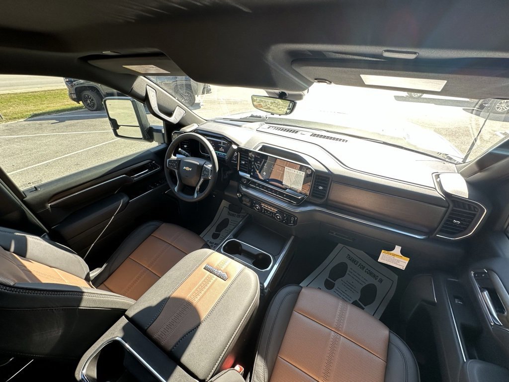 New 2026 Chevrolet Silverado 3500 High Country w/ Technology Package image 15