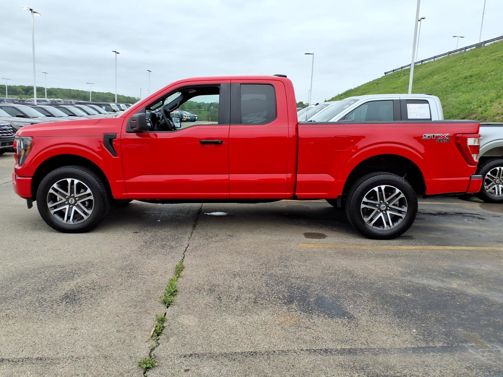 Used 2023 Ford F150 XL w/ STX Appearance Package AWD/4WD image 4