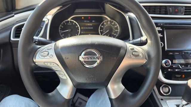 Used 2016 Nissan Murano S AWD/4WD image 16