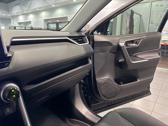 Used 2023 Toyota RAV4 XLE Premium image 24