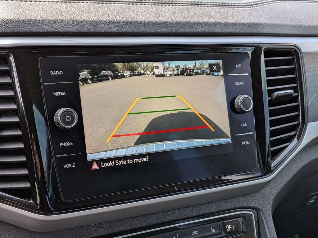 Used 2022 Volkswagen Atlas SE FWD image 18