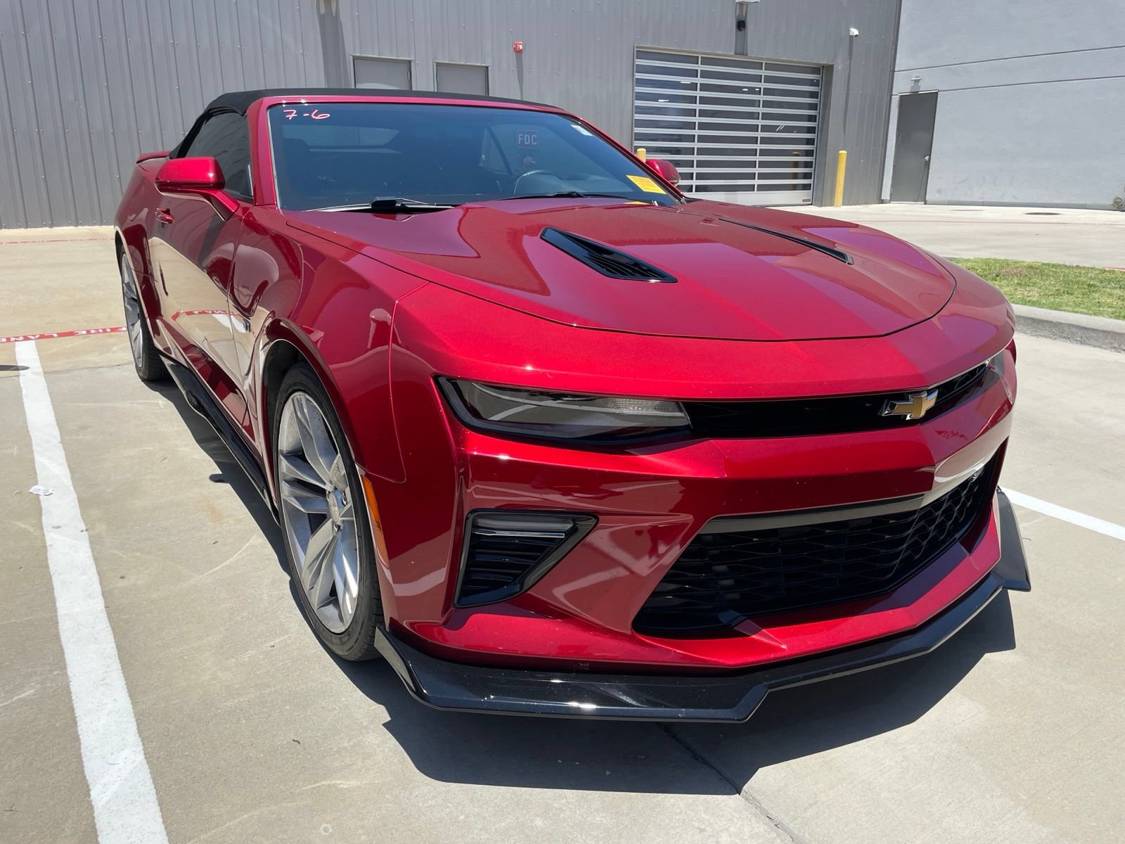 Used 2017 Chevrolet Camaro SS RWD image 3