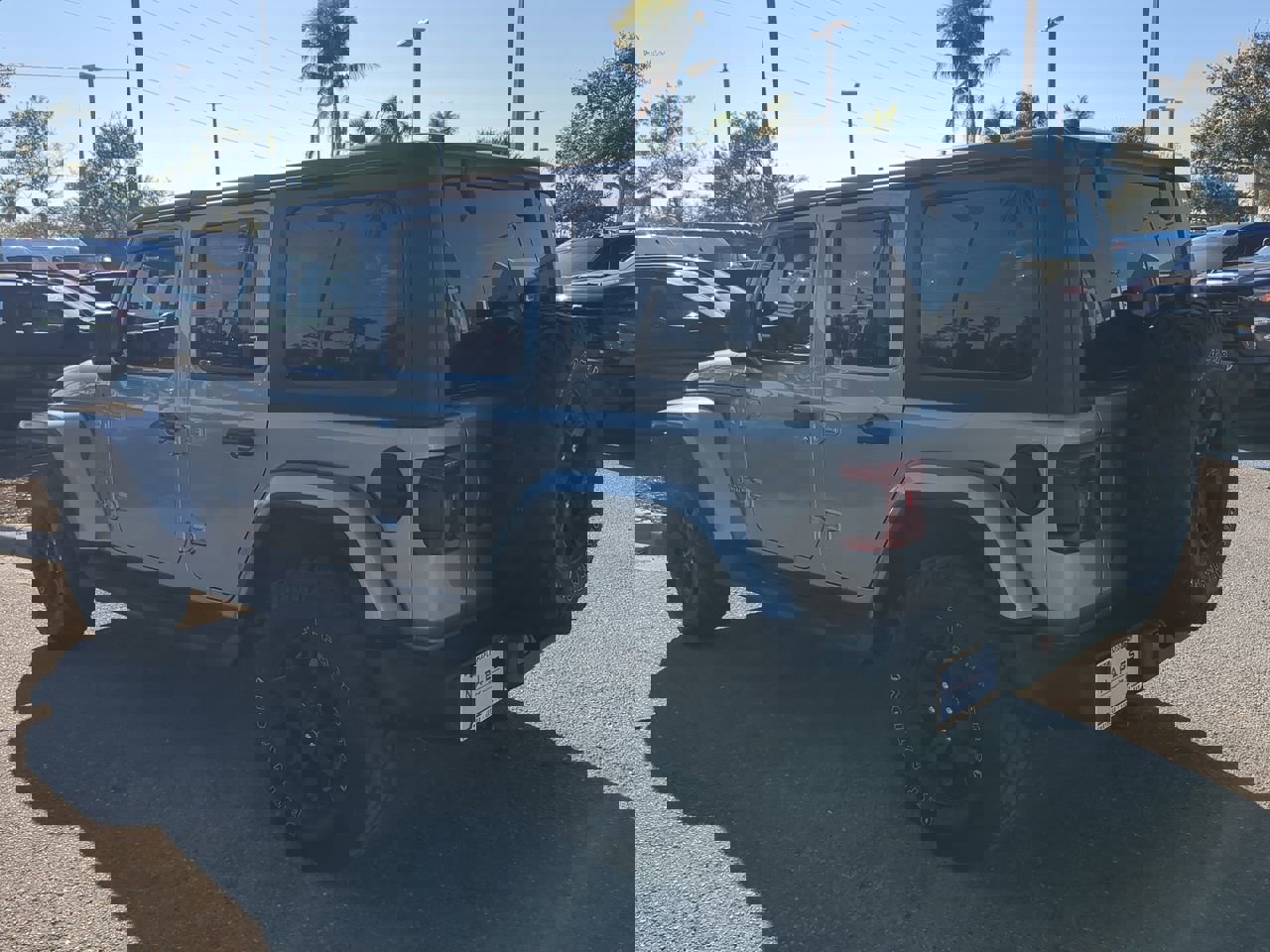 Used 2019 Jeep Wrangler Unlimited Sahara w/ Safety Group image 7