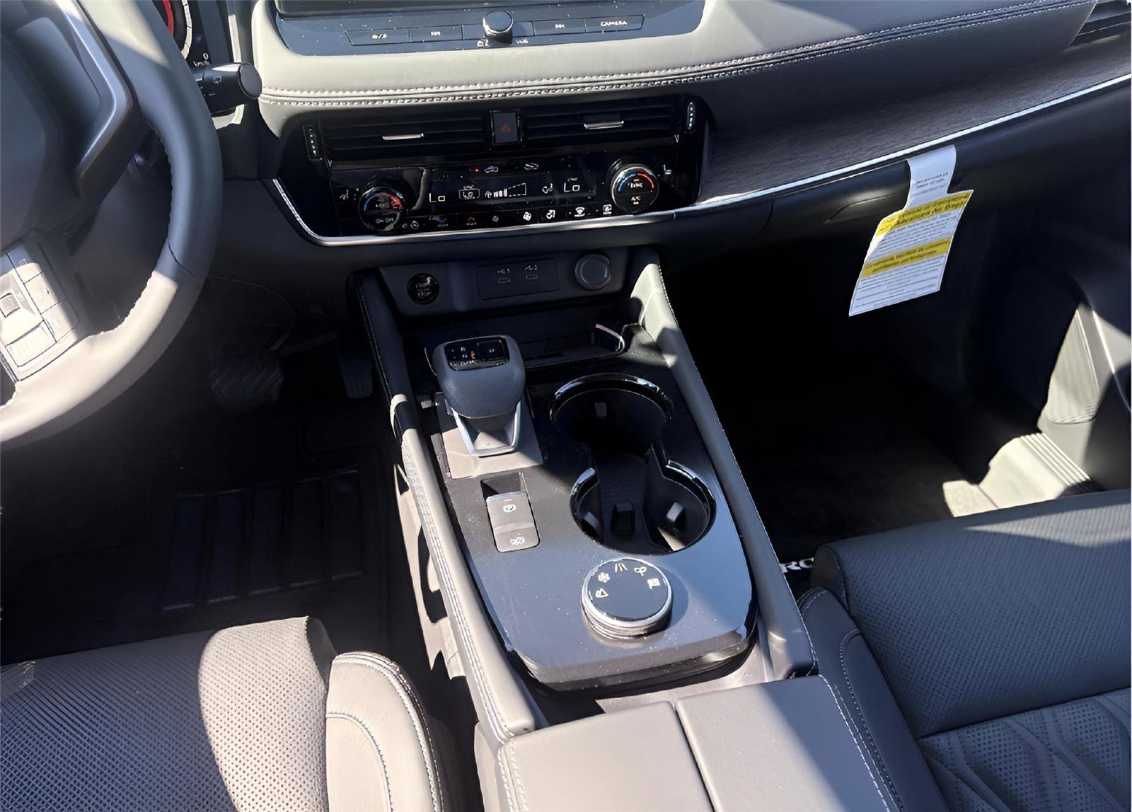 New 2026 Nissan Rogue Platinum image 20