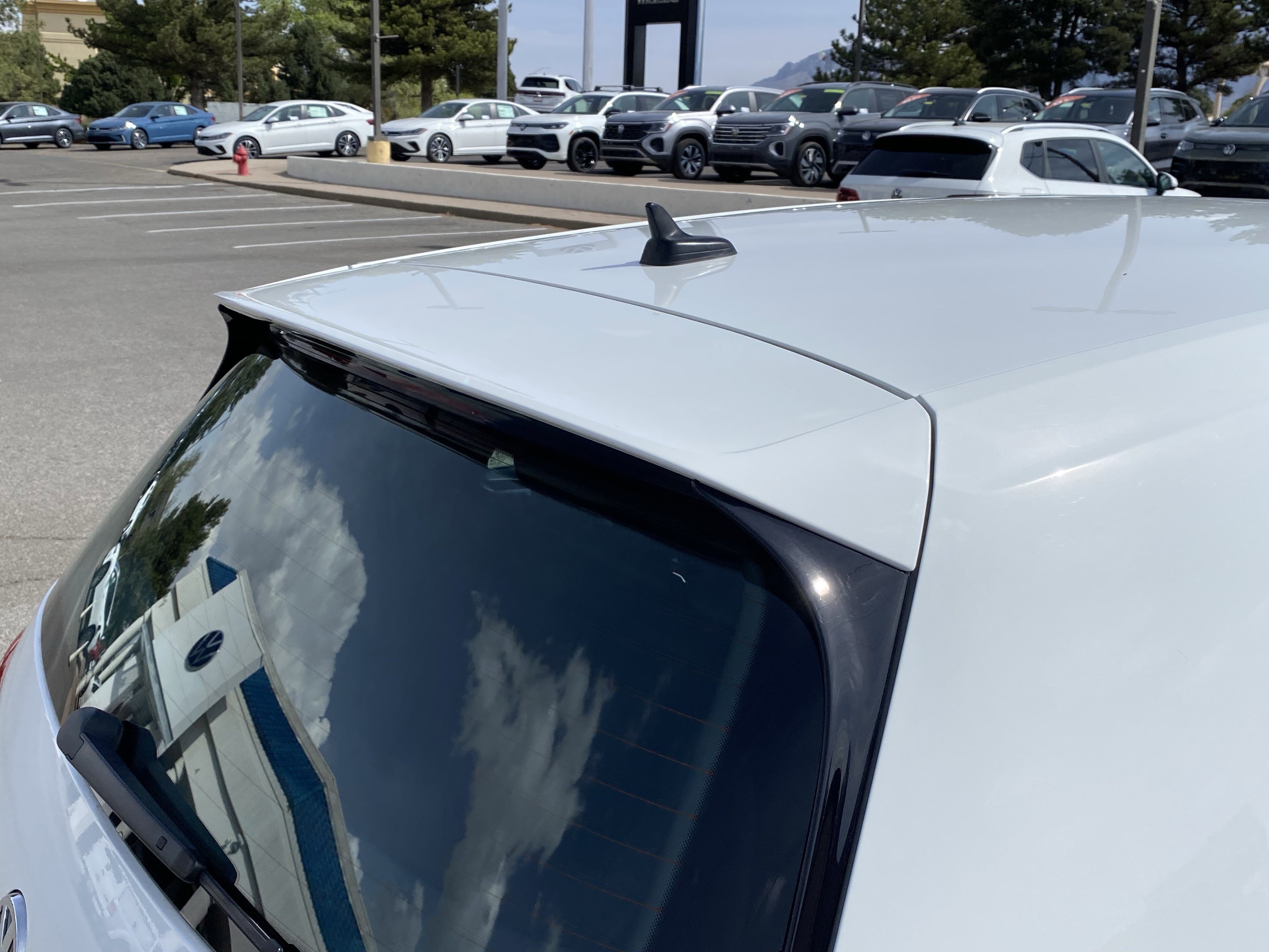 Used 2017 Volkswagen GTI Sport image 16