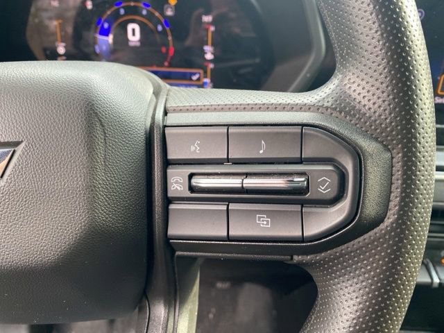 Used 2023 Chevrolet Colorado W/T image 23