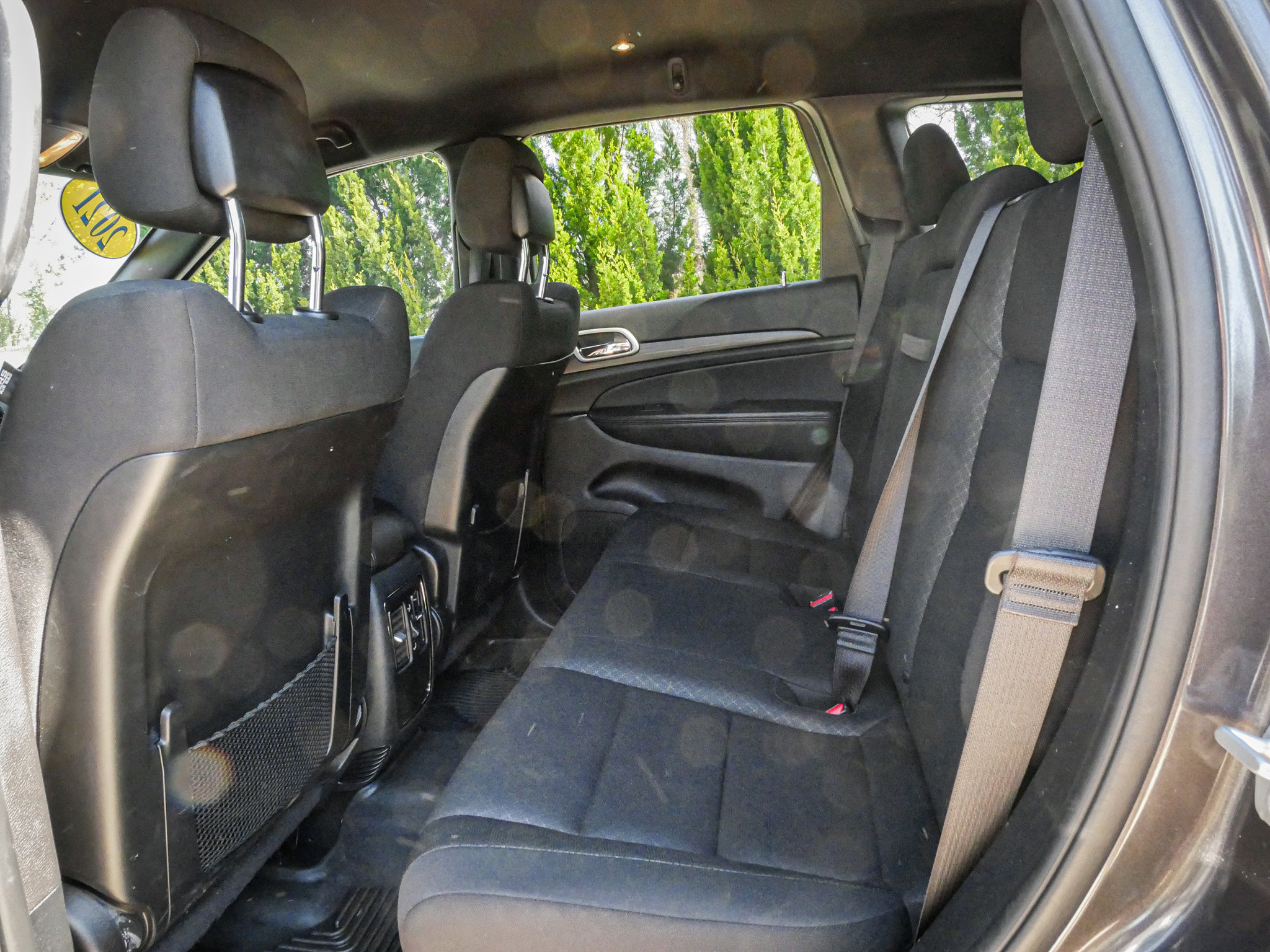 Used 2021 Jeep Grand Cherokee Laredo RWD image 29