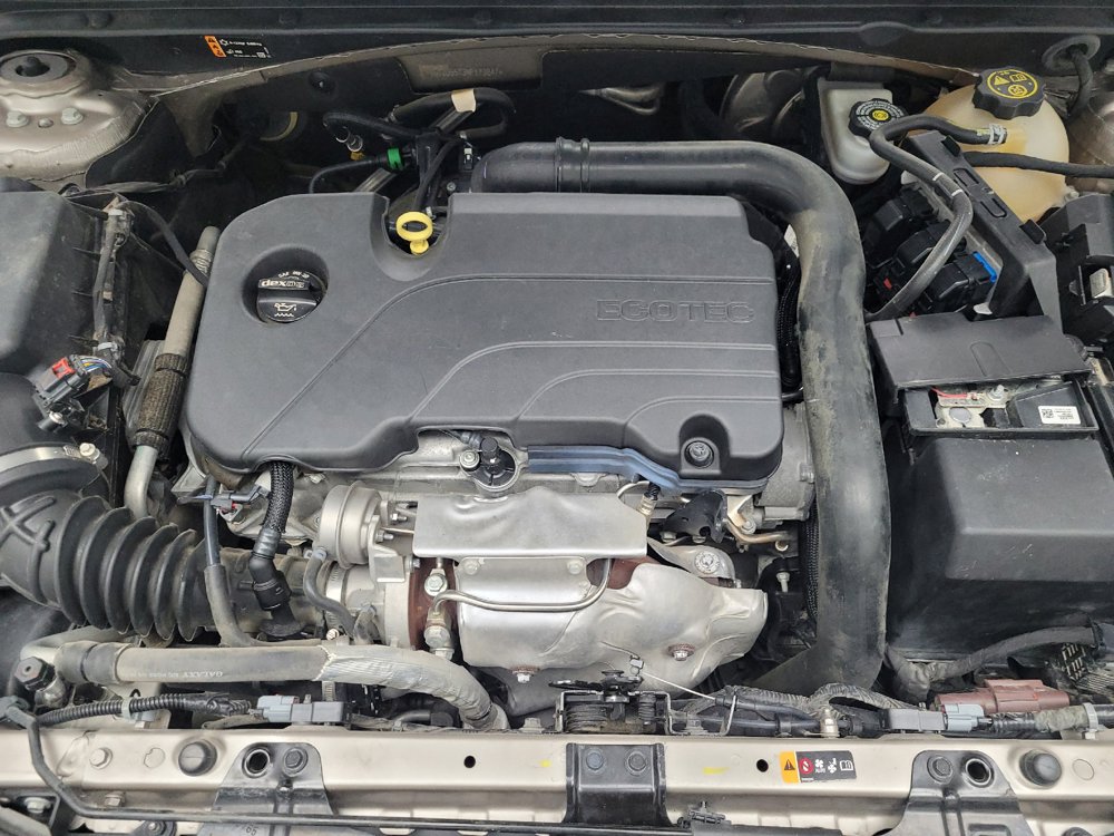 Used 2022 Chevrolet Malibu LT FWD image 30