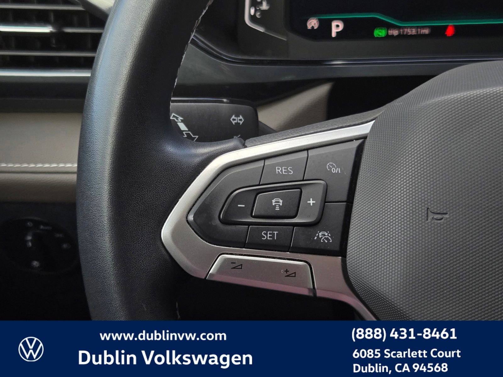 Used 2022 Volkswagen Taos SEL AWD/4WD image 21