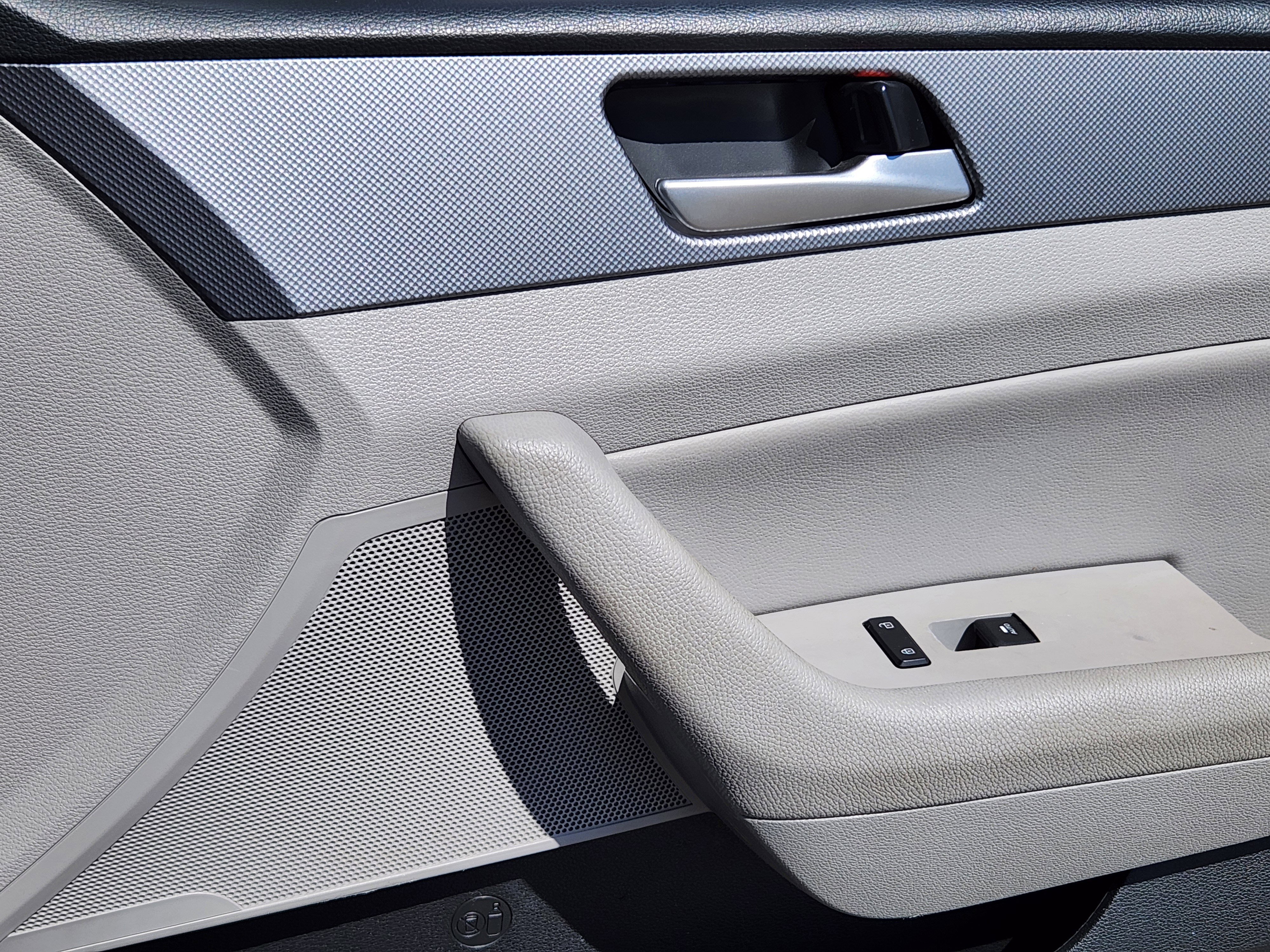 Used 2018 Hyundai Sonata SEL image 15