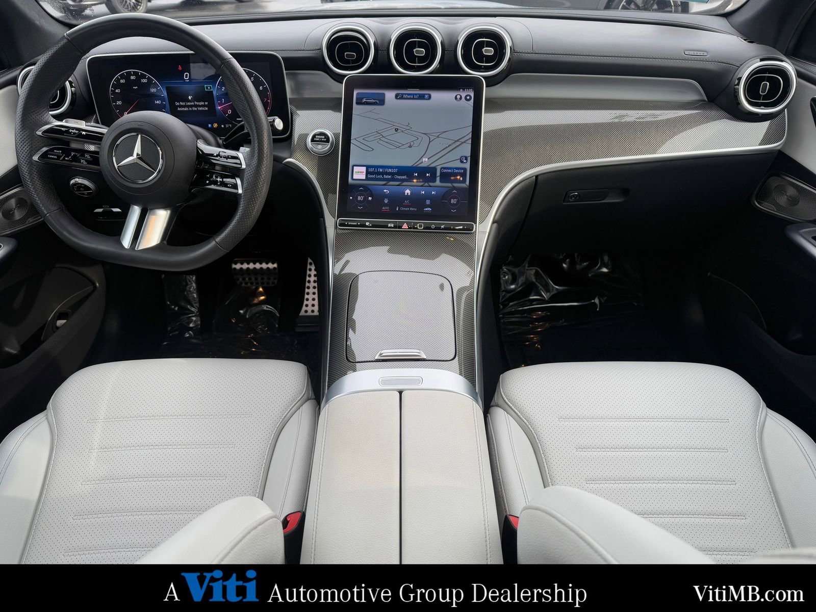 Certified 2024 Mercedes-Benz GLC 300 GLC 300 image 2