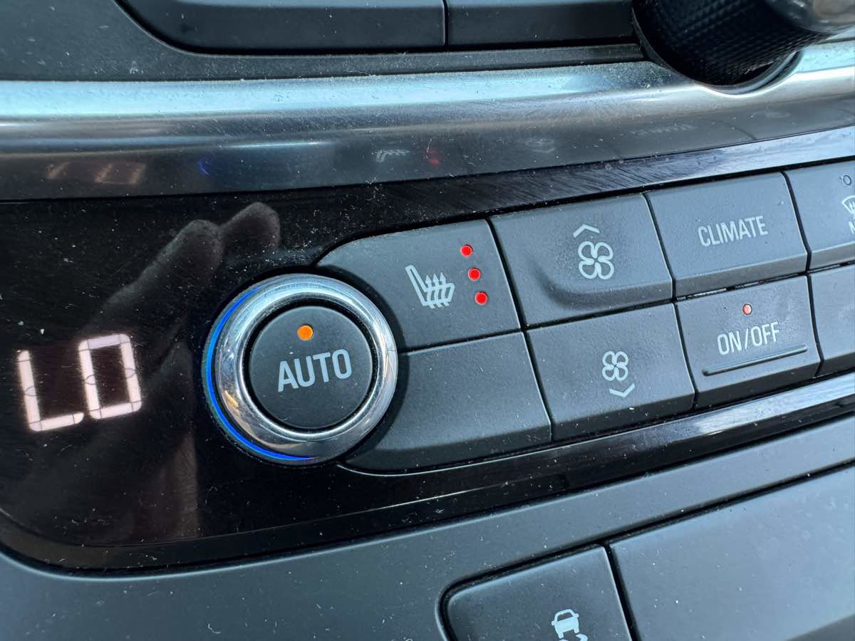 Used 2017 Buick LaCrosse Essence w/ Sights and Sounds Package image 27