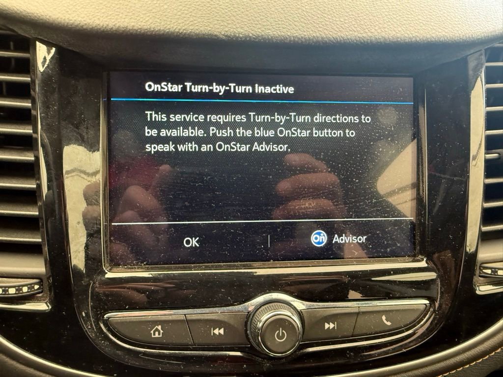 Used 2018 Chevrolet Trax LT w/ LT Convenience Package image 17