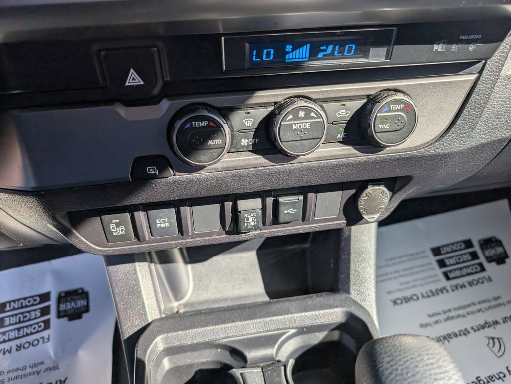 Used 2022 Toyota Tacoma SR5 image 15