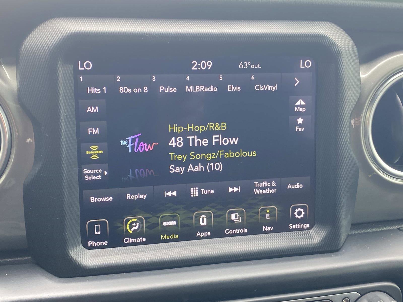 Certified 2022 Jeep Gladiator Overland image 26