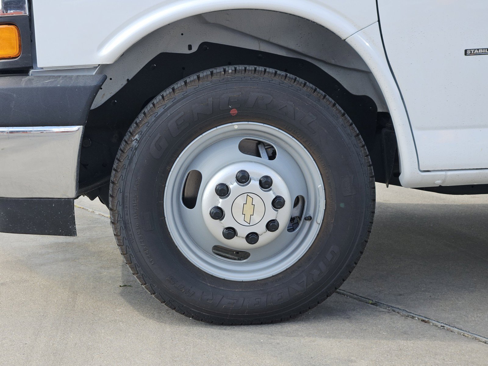 New 2026 Chevrolet Express 3500 w/ Power Convenience Package RWD image 7