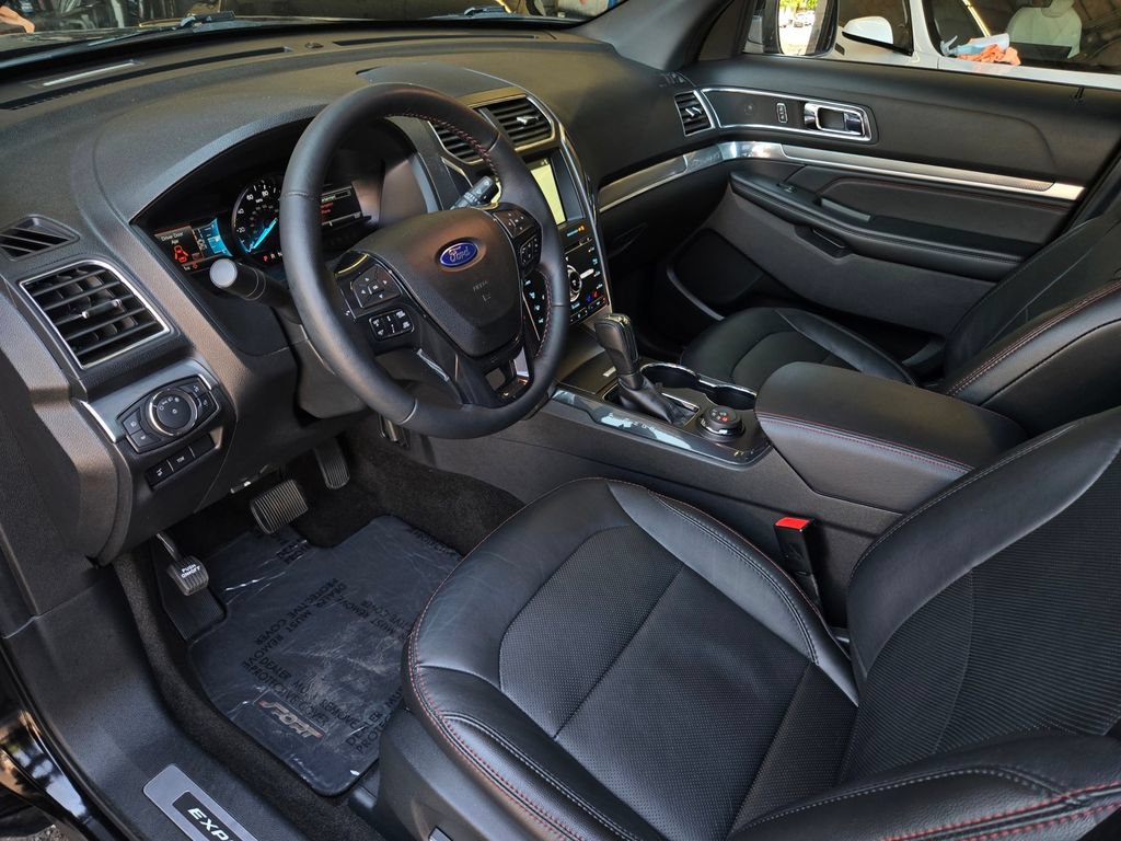 Used 2018 Ford Explorer Sport w/ Equipment Group 401A AWD/4WD image 10