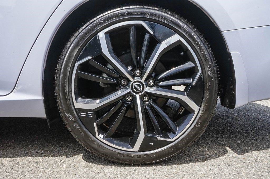 Certified 2023 Nissan Altima 2.5 SR FWD image 10