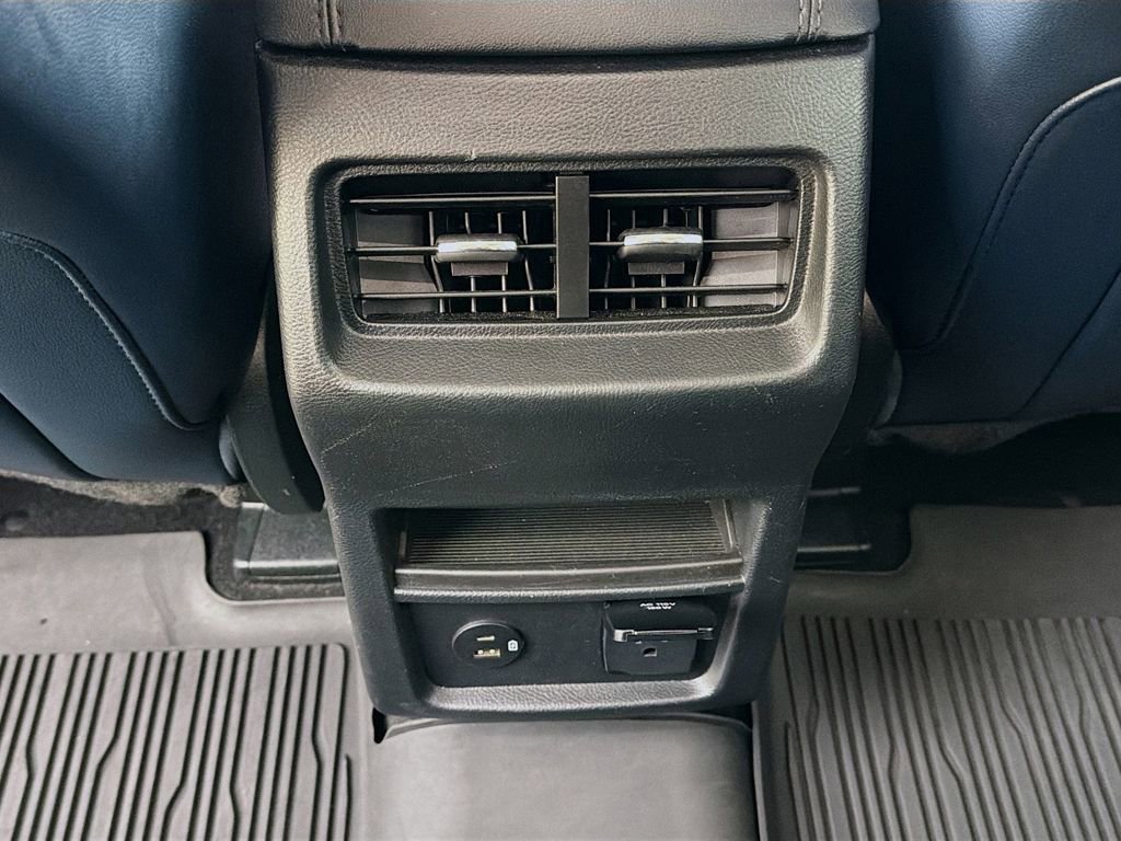 Used 2022 Ford Edge SEL w/ Sport Appearance Package image 35