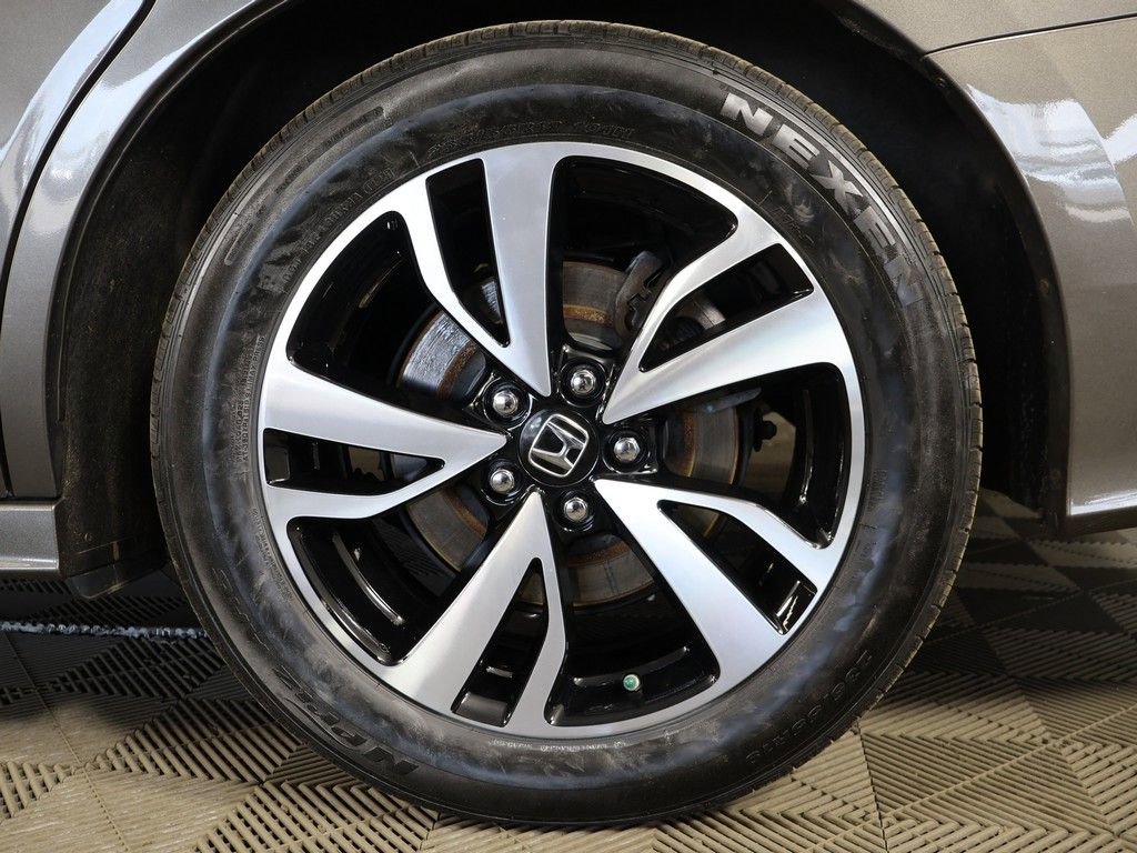 Used 2019 Honda Odyssey Elite image 24