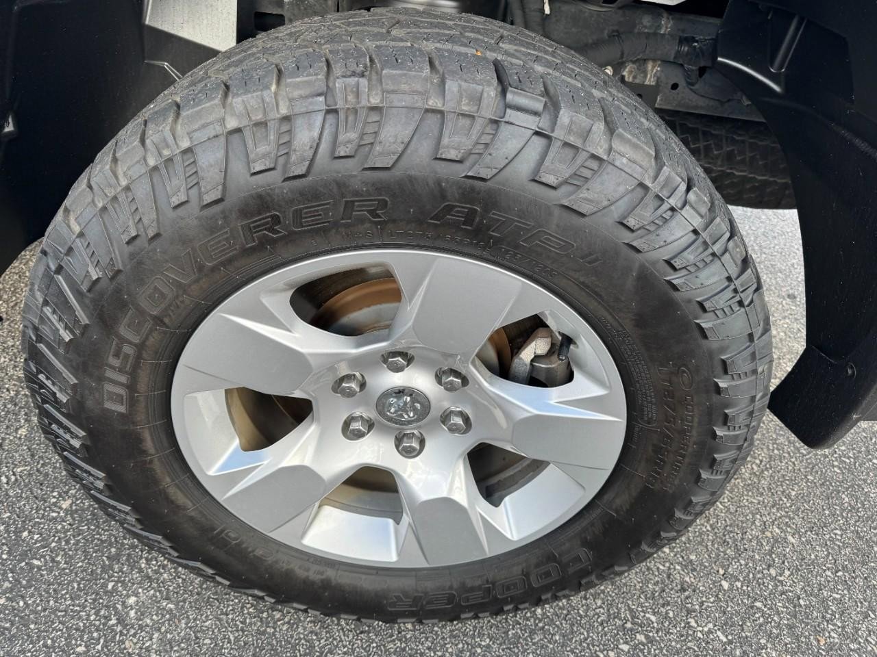 Used 2020 RAM 1500 Big Horn image 6