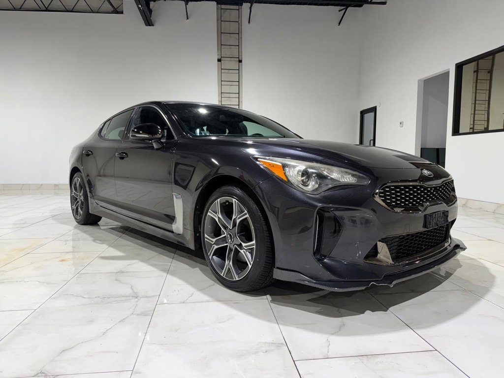 Used 2020 Kia Stinger GT-Line image 3