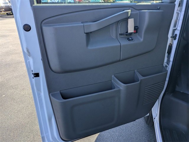 New 2024 Chevrolet Express 2500 w/ Driver Convenience Package image 9
