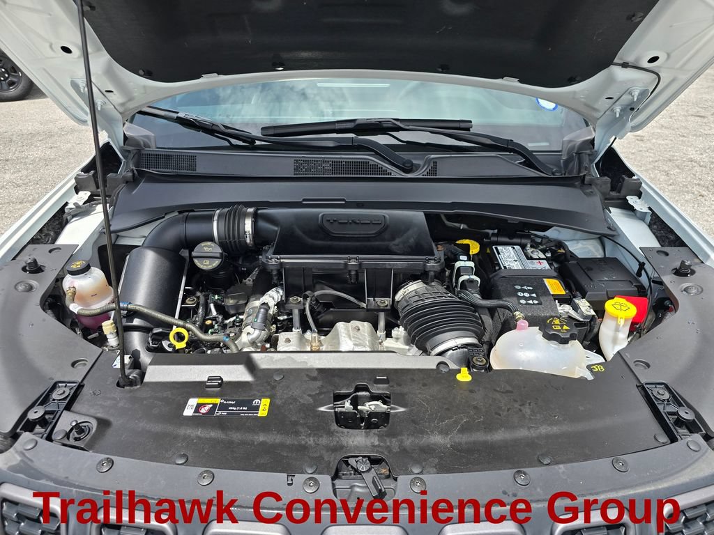 Used 2024 Jeep Compass Trailhawk w/ Trailhawk Convenience Group AWD/4WD image 20