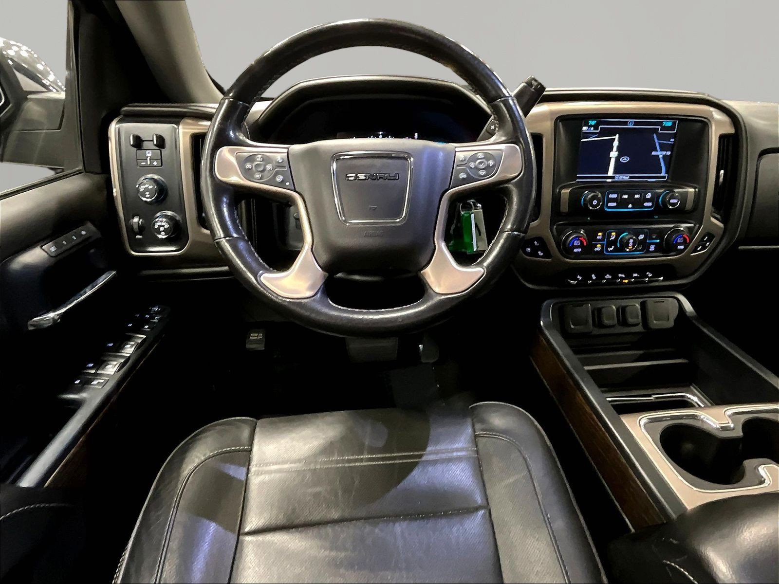 Used 2018 GMC Sierra 1500 Denali AWD/4WD image 9