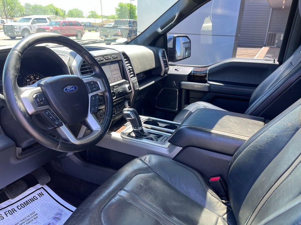 Used 2017 Ford F150 Platinum w/ Equipment Group 701A Luxury AWD/4WD image 16