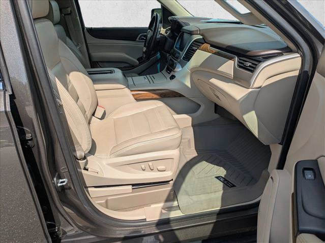 Used 2020 GMC Yukon XL Denali w/ Open Road Package AWD/4WD image 19