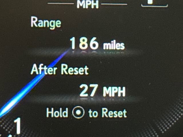 Used 2025 Lexus IS 500 image 28