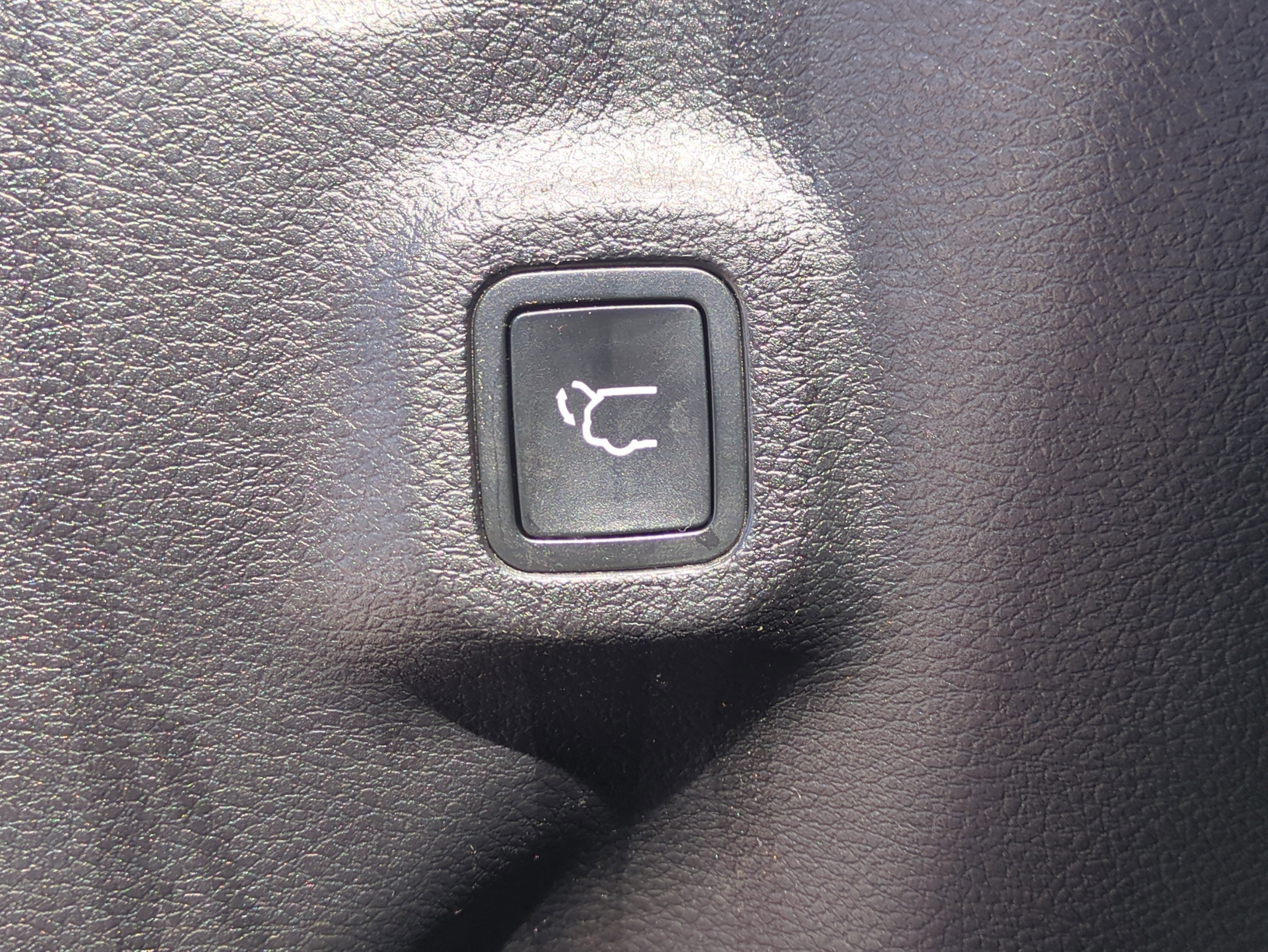 Used 2018 Jeep Compass Limited w/ Safe & Security Group image 14