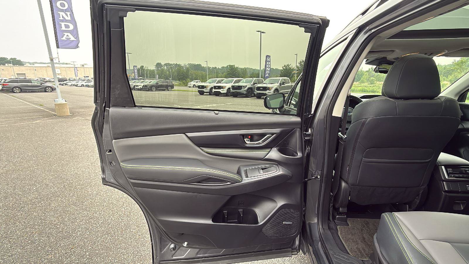 Used 2023 Subaru Ascent Onyx Edition Limited AWD/4WD image 21