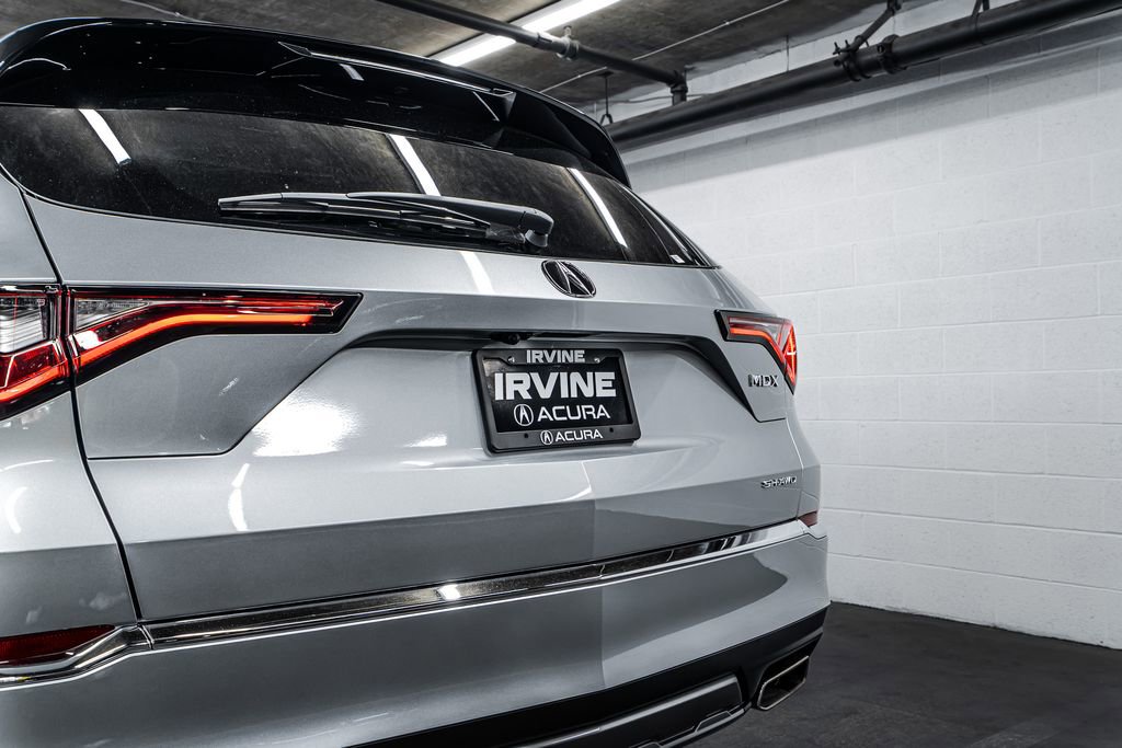 New 2026 Acura MDX SH-AWD image 16