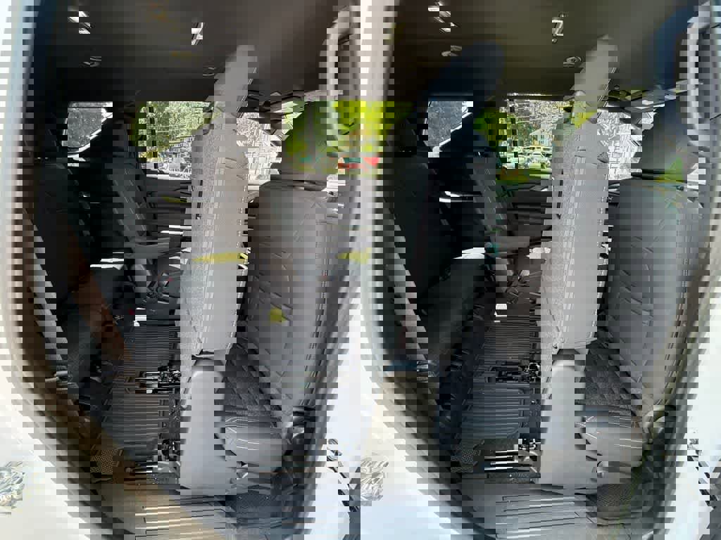 Used 2024 Chevrolet Traverse LT w/ Enhanced Driving Package image 63