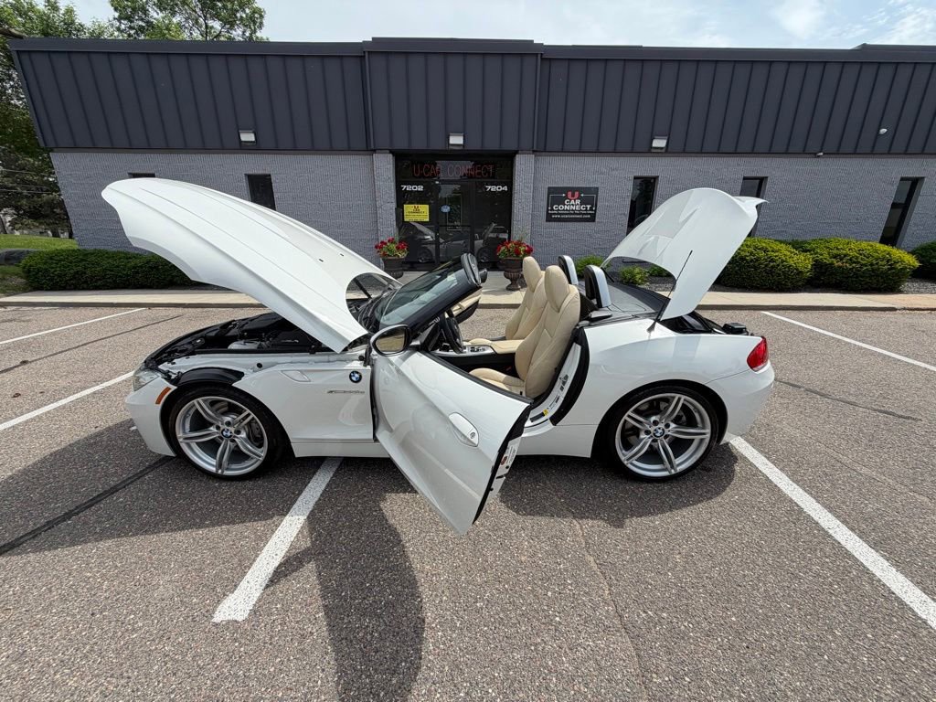 Used 2011 BMW Z4 sDrive35is RWD image 46